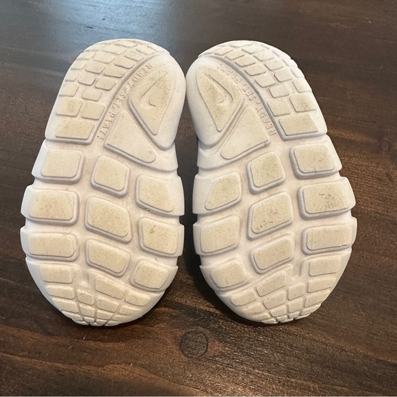 Nike Toddler Baby Flex Runner Blue Yellow Red Pull On Running Shoe Size 5C - Picture 6 of 9